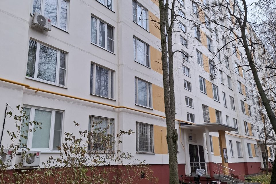 Продаётся 3-комнатная квартира, 64.4 м²