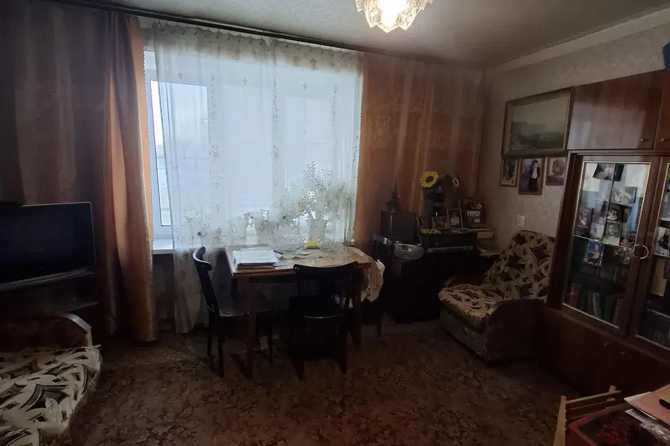 Продаётся 3-комнатная квартира, 58.1 м²