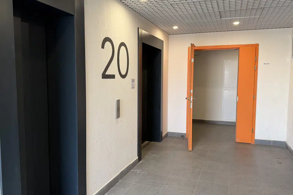 Продаётся 2-комнатная квартира, 75 м²