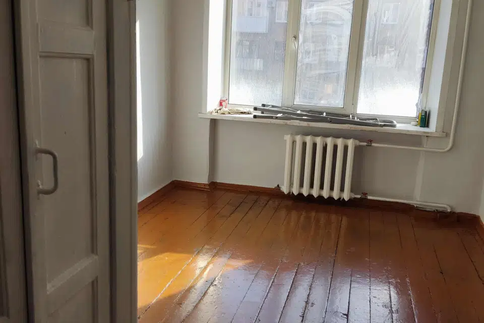 Продаётся комната в 4-комн. квартире, 18 м²