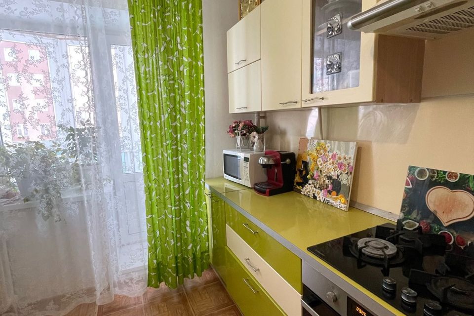 Продаётся 3-комнатная квартира, 88 м²