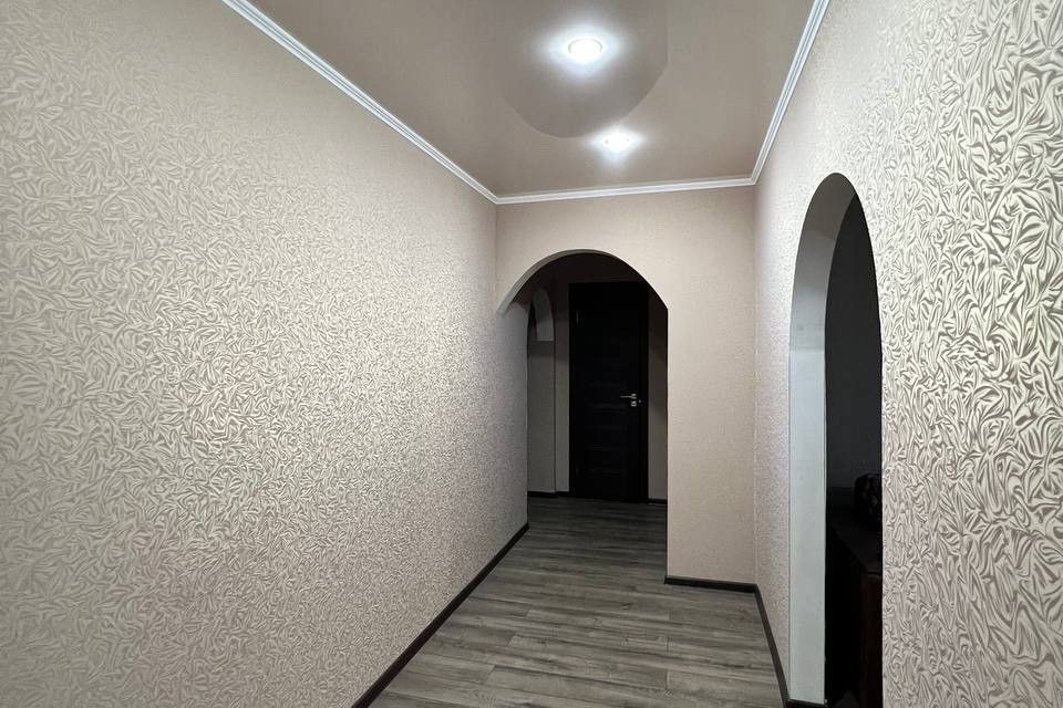 Продаётся 3-комнатная квартира, 74 м²