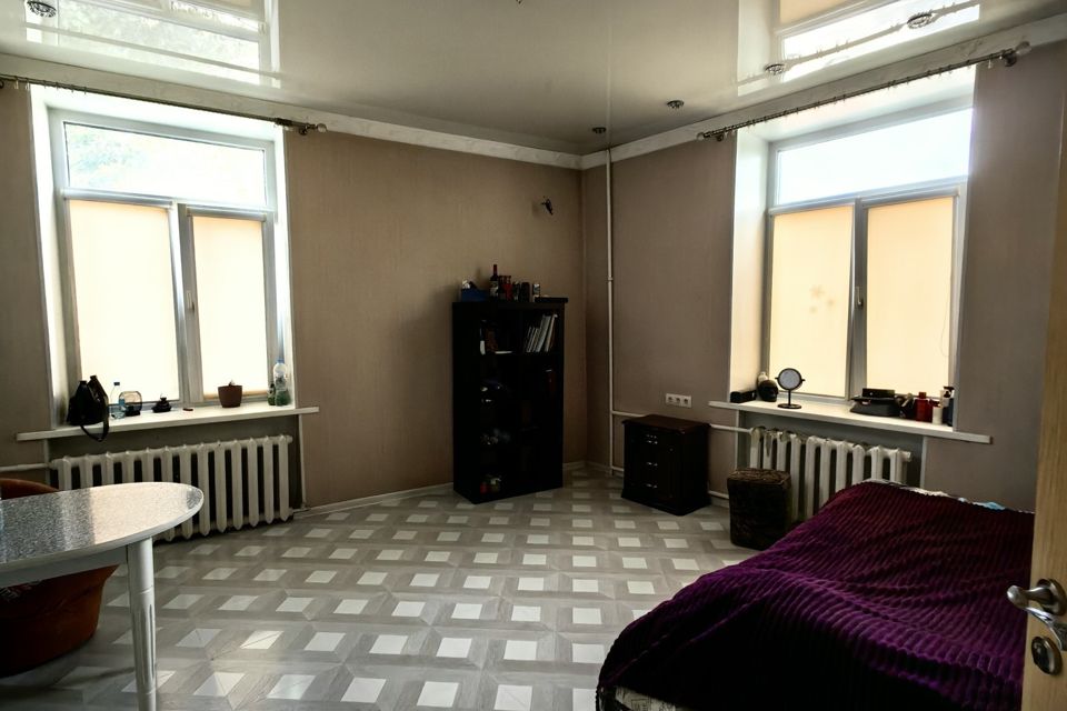 Продаётся комната в 2-комн. квартире, 19 м²