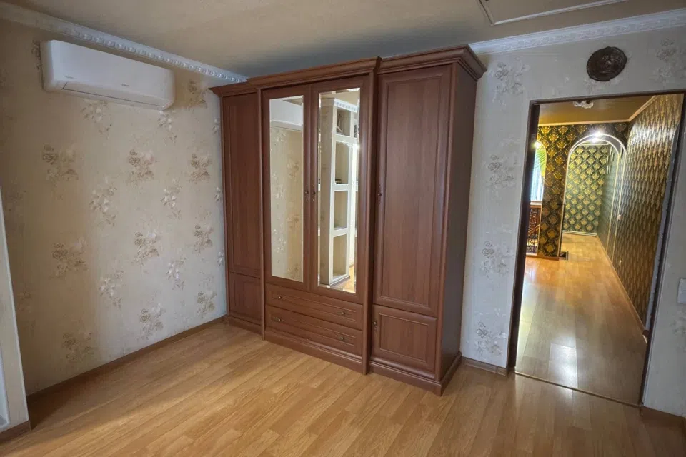 Продаётся 2-этажный дом, 409 м²