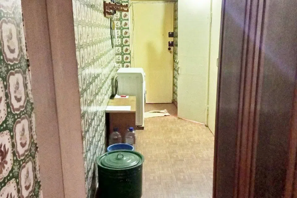Продаётся 4-комнатная квартира, 65 м²