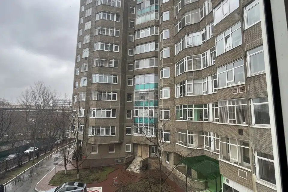 Продаётся 4-комнатная квартира, 128.8 м²