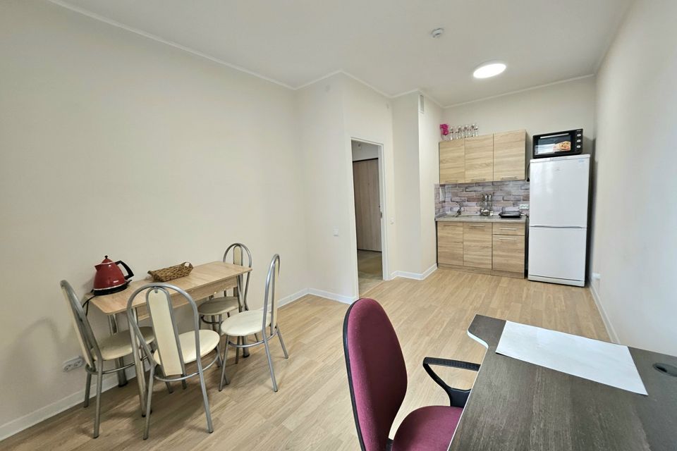 Сдаётся 1-комнатная квартира, 37 м²