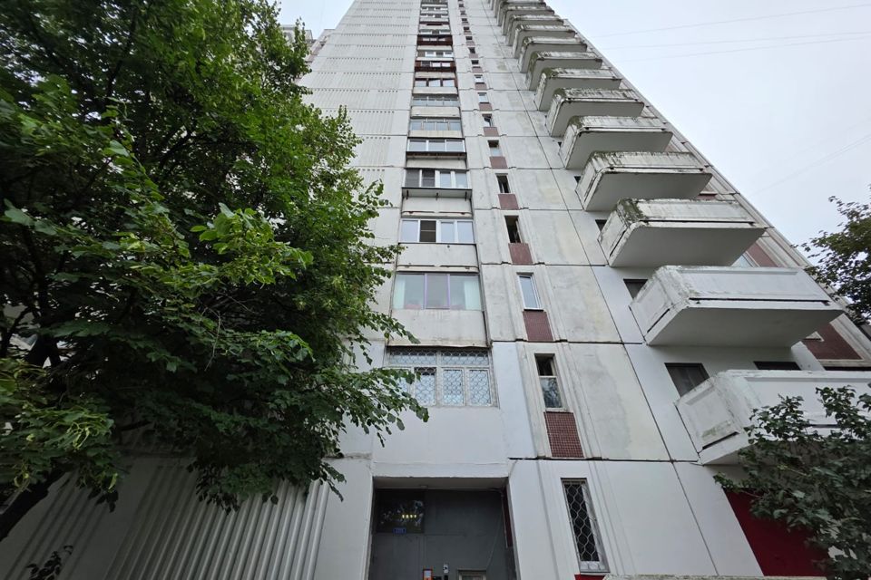 Продаётся 4-комнатная квартира, 101.1 м²