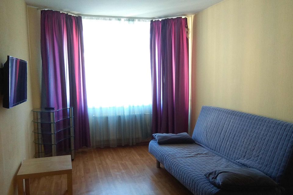 Сдаётся 1-комнатная квартира, 40 м²