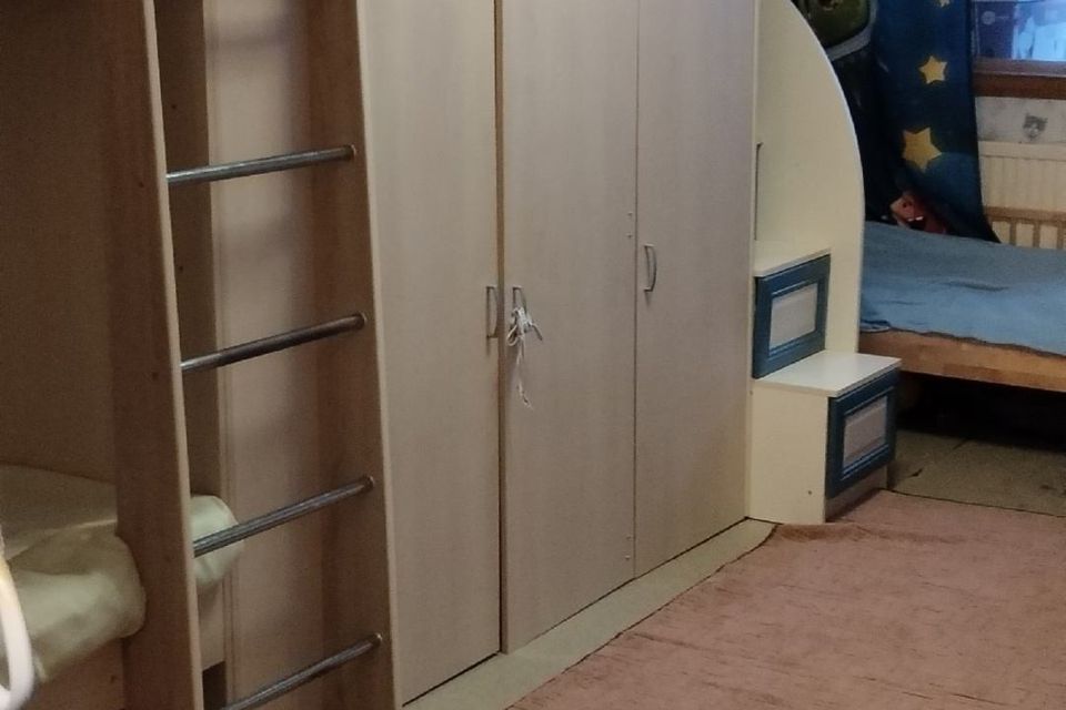 Продаётся 3-комнатная квартира, 60.8 м²