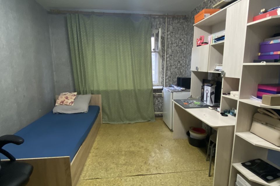 Продаётся 3-комнатная квартира, 56.7 м²