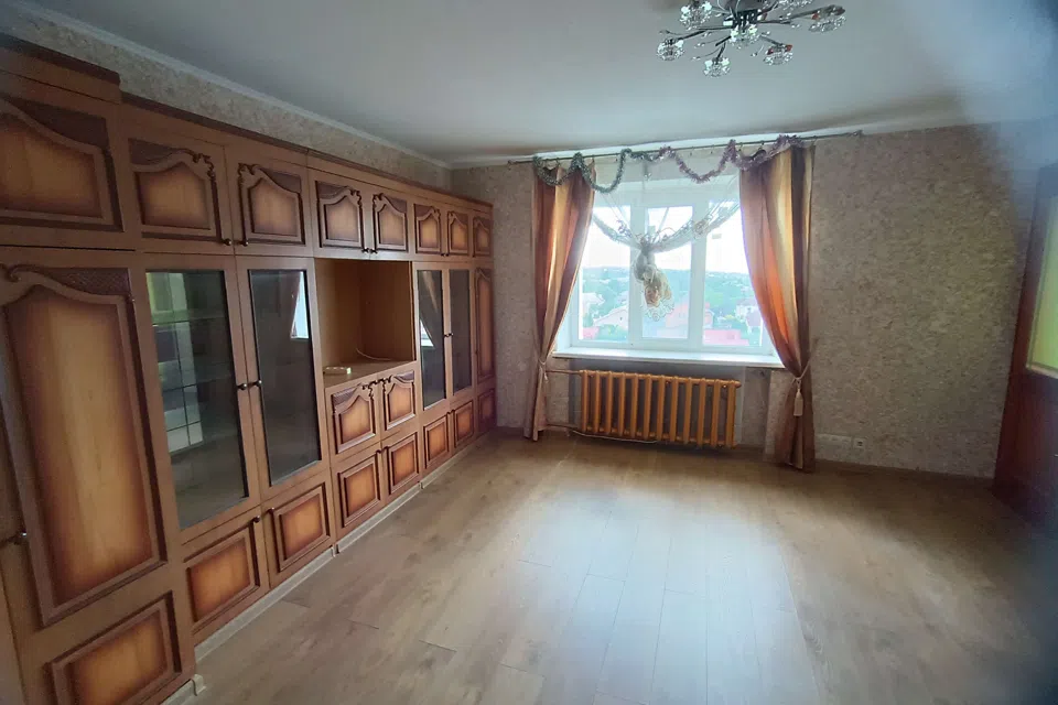 Продаётся 2-комнатная квартира, 54 м²