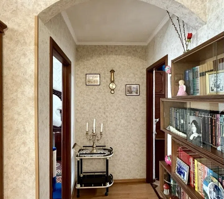 Продаётся 3-комнатная квартира, 62.4 м²