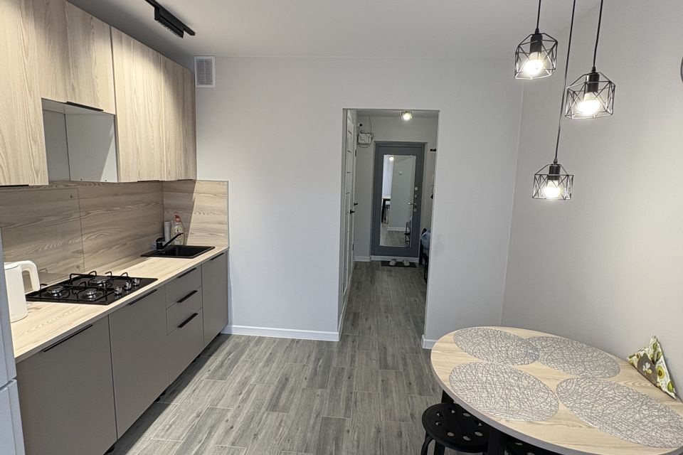 Продаётся 1-комнатная квартира, 38.8 м²