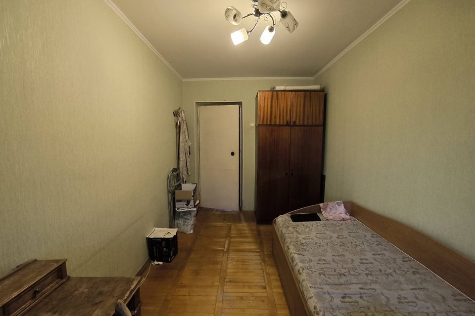 Продаётся 3-комнатная квартира, 57.4 м²