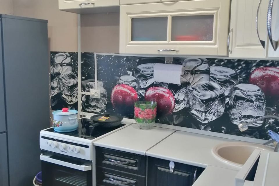 Продаётся 3-комнатная квартира, 64 м²