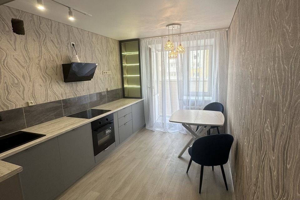 Продаётся 3-комнатная квартира, 64 м²