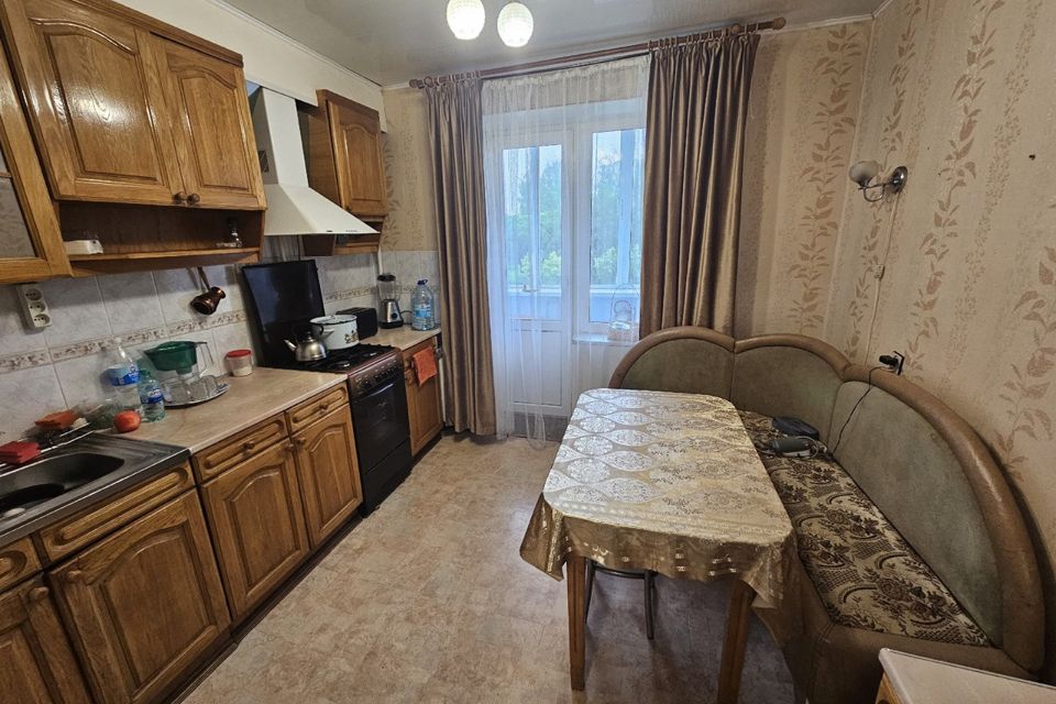 Продаётся 3-комнатная квартира, 66.4 м²