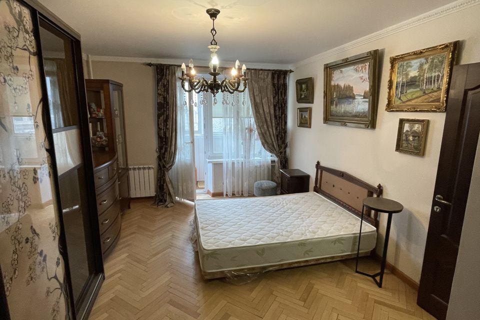 Продаётся 1-комнатная квартира, 35.3 м²