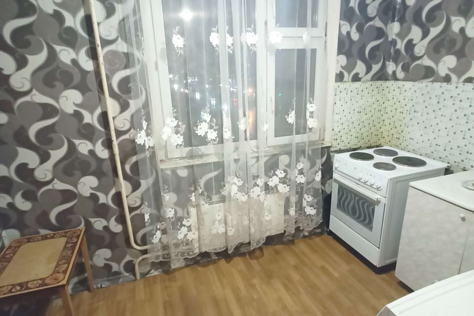 Продаётся 1-комнатная квартира, 37 м²