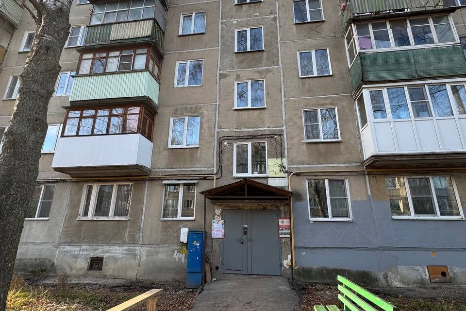 Продаётся 3-комнатная квартира, 56.2 м²