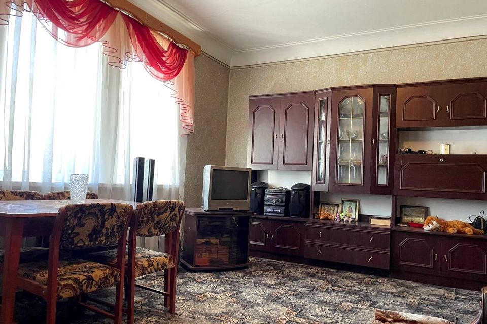 Продаётся 3-комнатная квартира, 65.6 м²