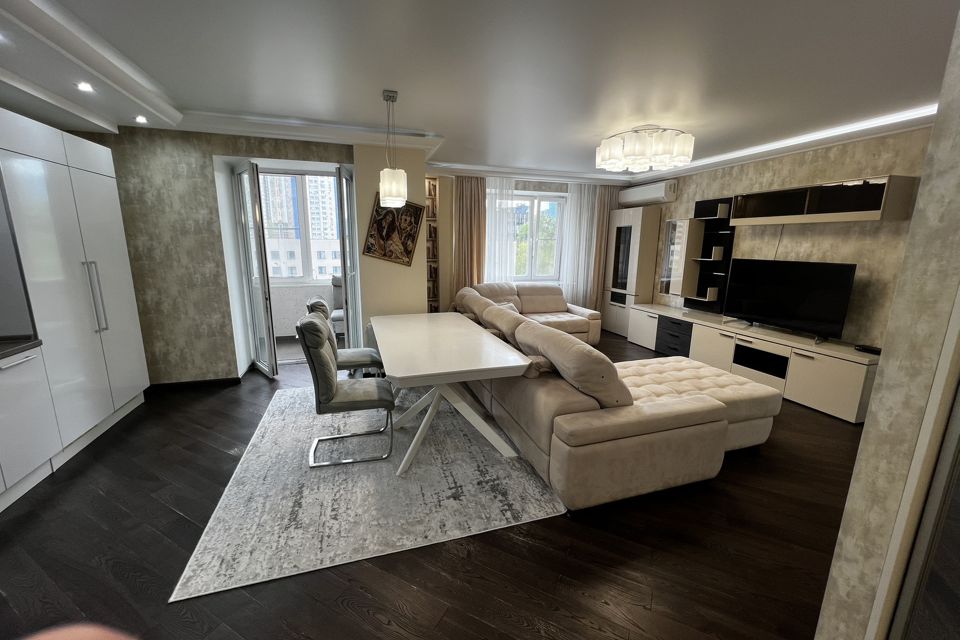 Продаётся 2-комнатная квартира, 75 м²