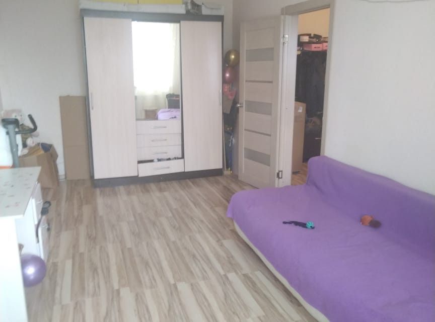 Продаётся 1-комнатная квартира, 37.4 м²