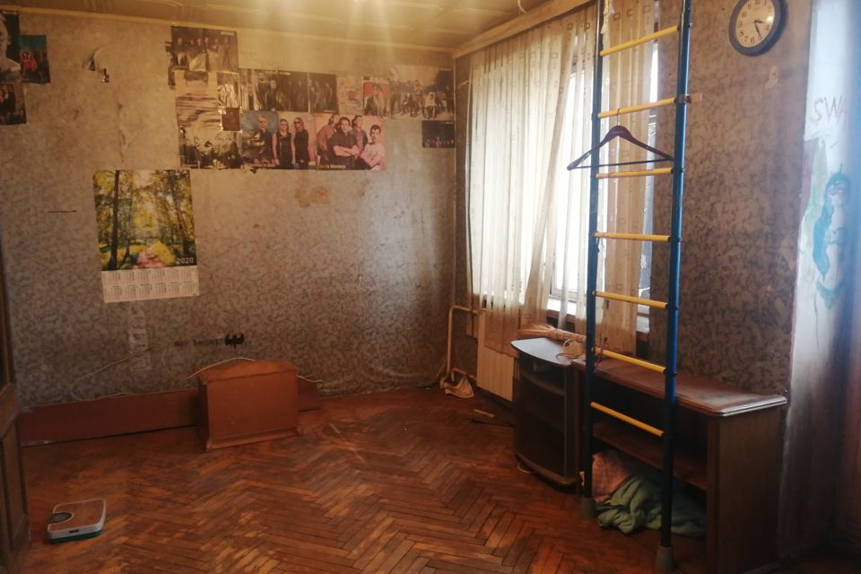 Продаётся 2-комнатная квартира, 42.4 м²