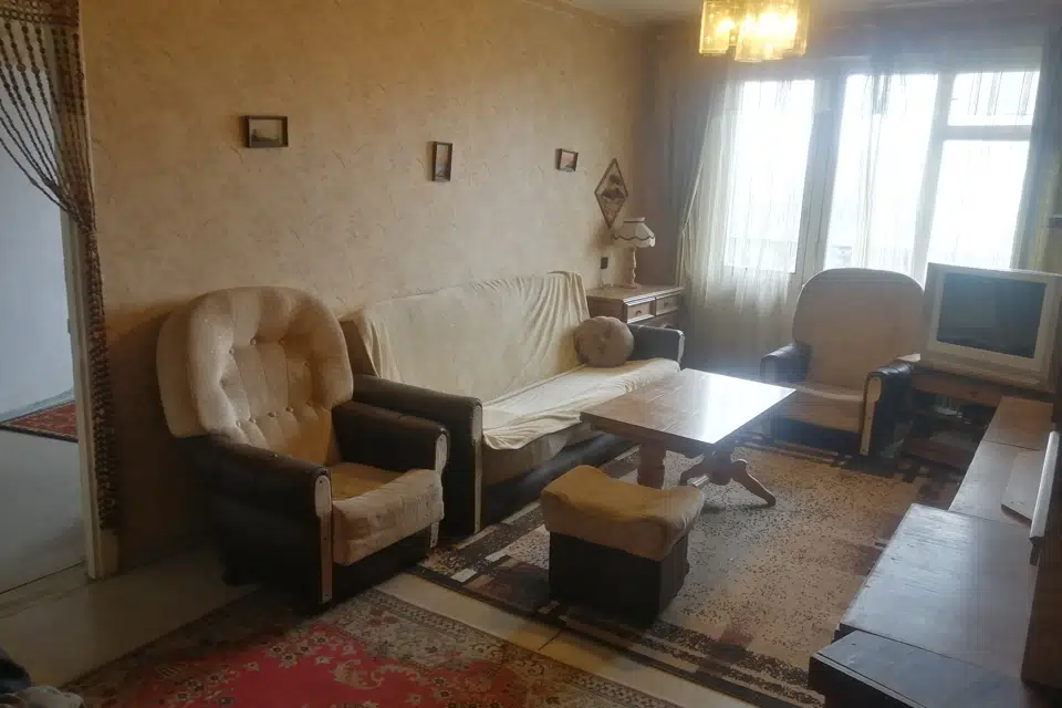 Продаётся 4-комнатная квартира, 87 м²