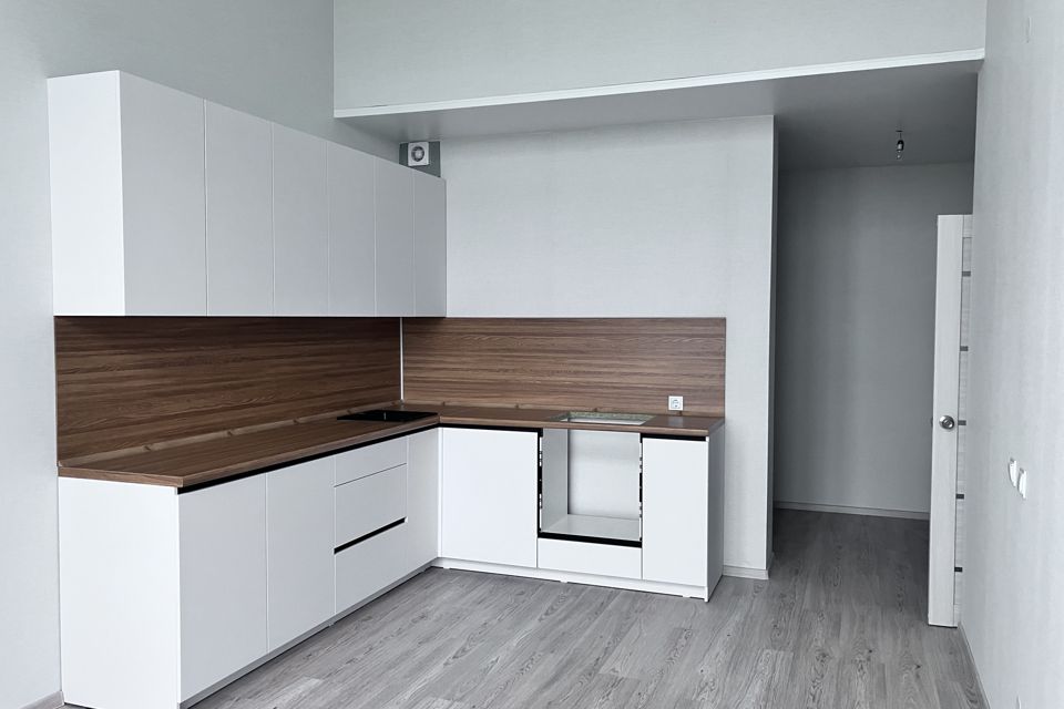 Продаётся 3-комнатная квартира, 56.9 м²