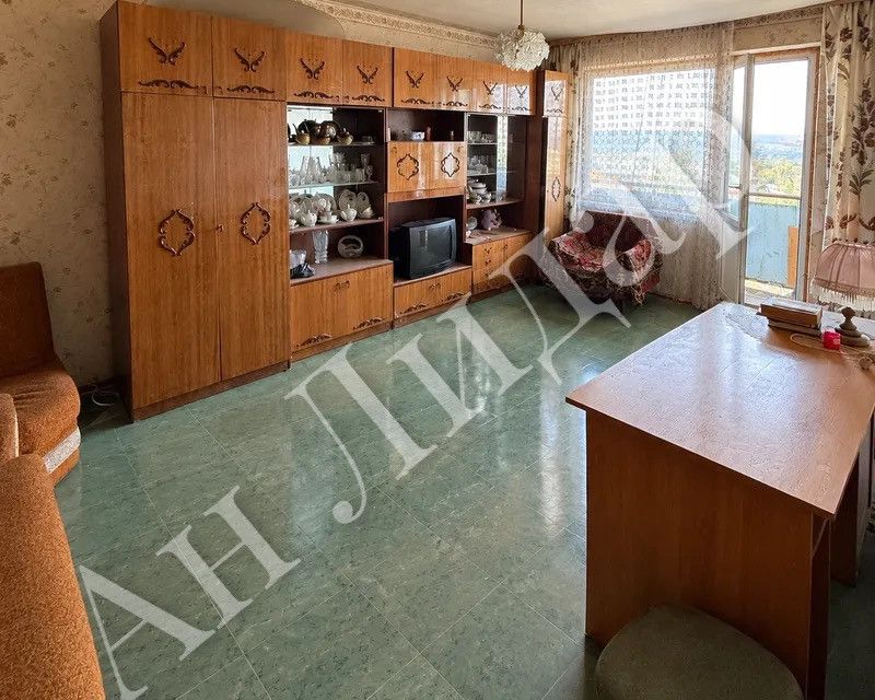 Продаётся 2-комнатная квартира, 53.6 м²