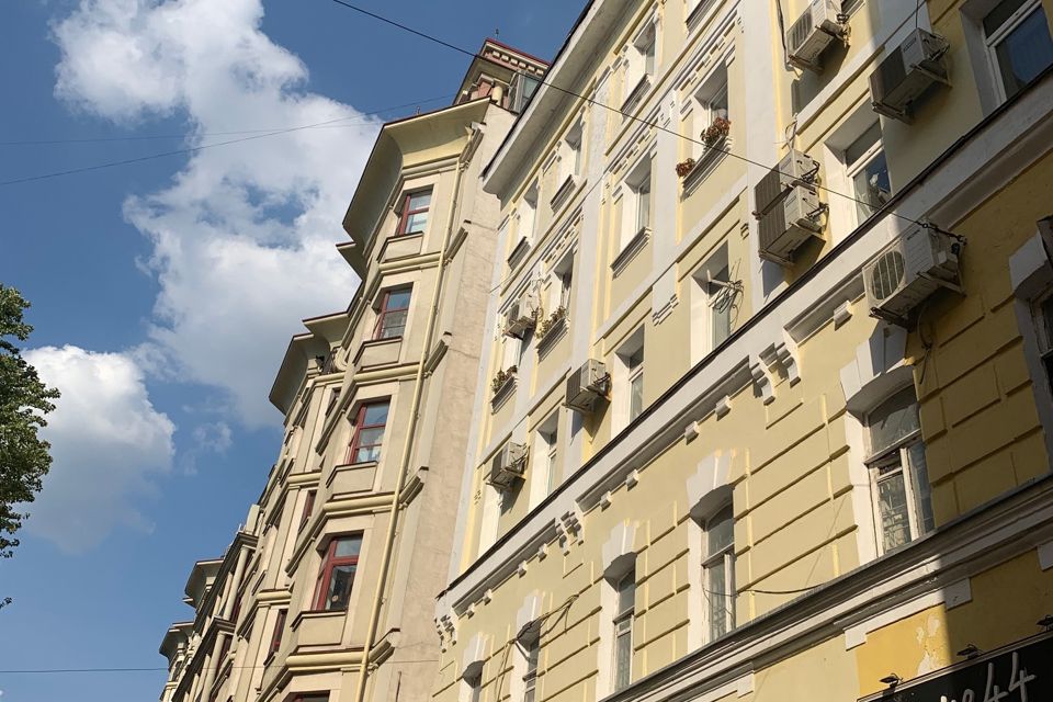 Продаётся 3-комнатная квартира, 43 м²