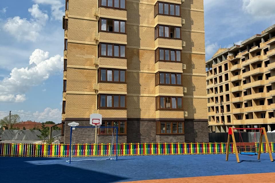 Продаётся 1-комнатная квартира, 40 м²