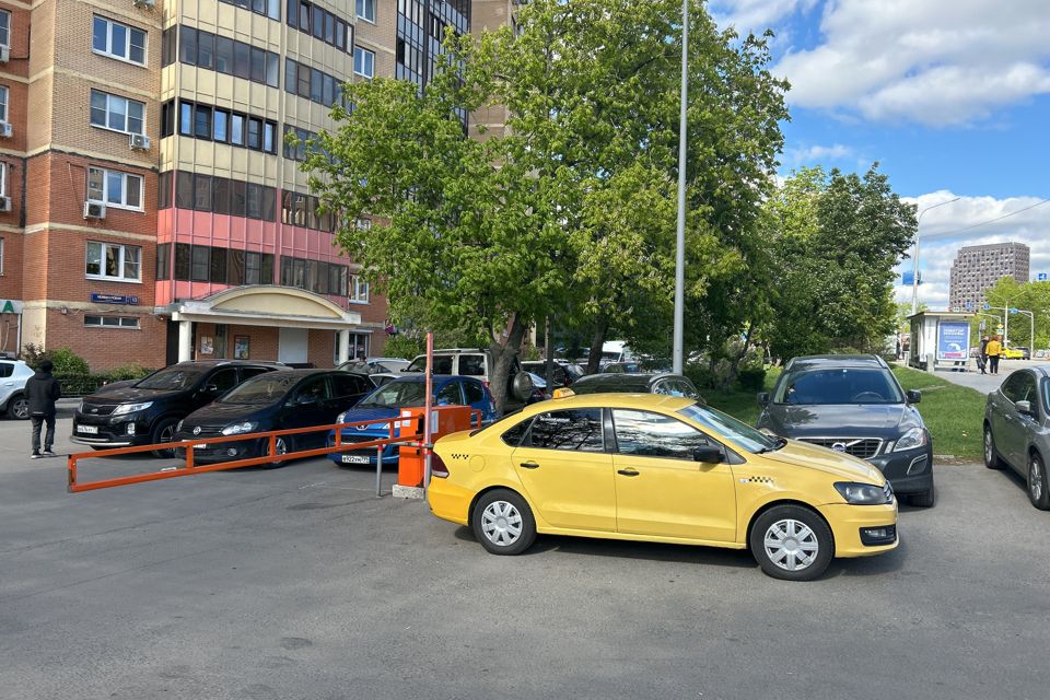 Продаётся 3-комнатная квартира, 79.8 м²