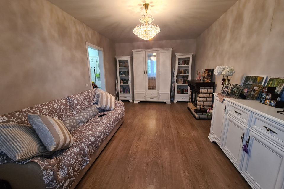 Продаётся 1-комнатная квартира, 38 м²