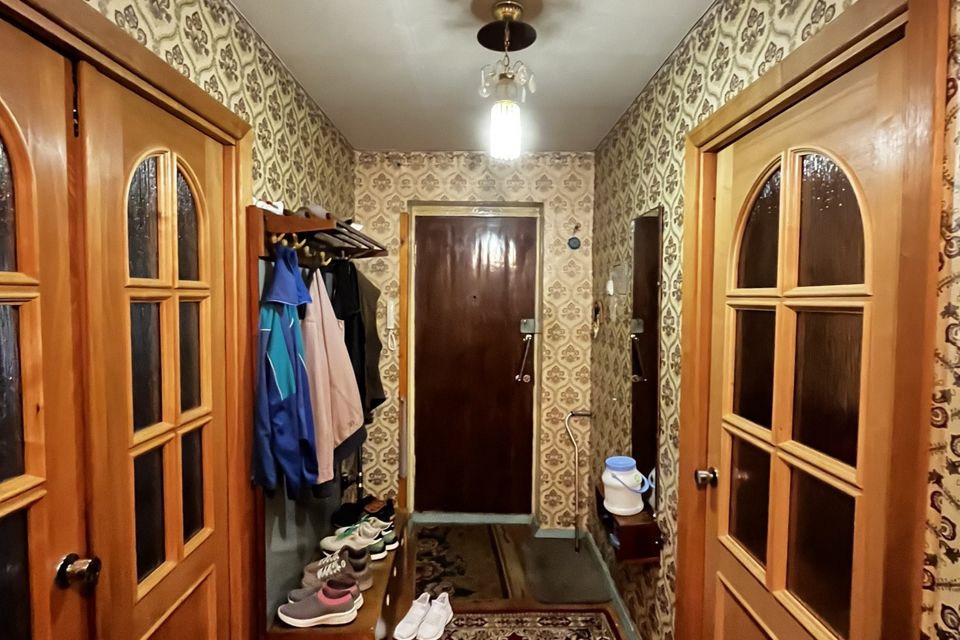 Продаётся 3-комнатная квартира, 57.9 м²
