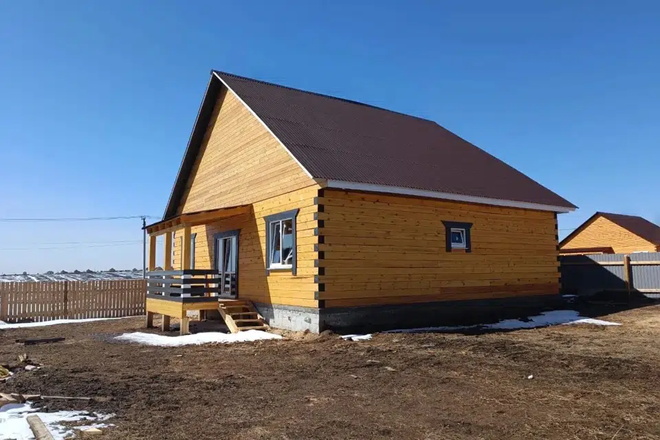 Продаётся 2-этажный дом, 180 м²