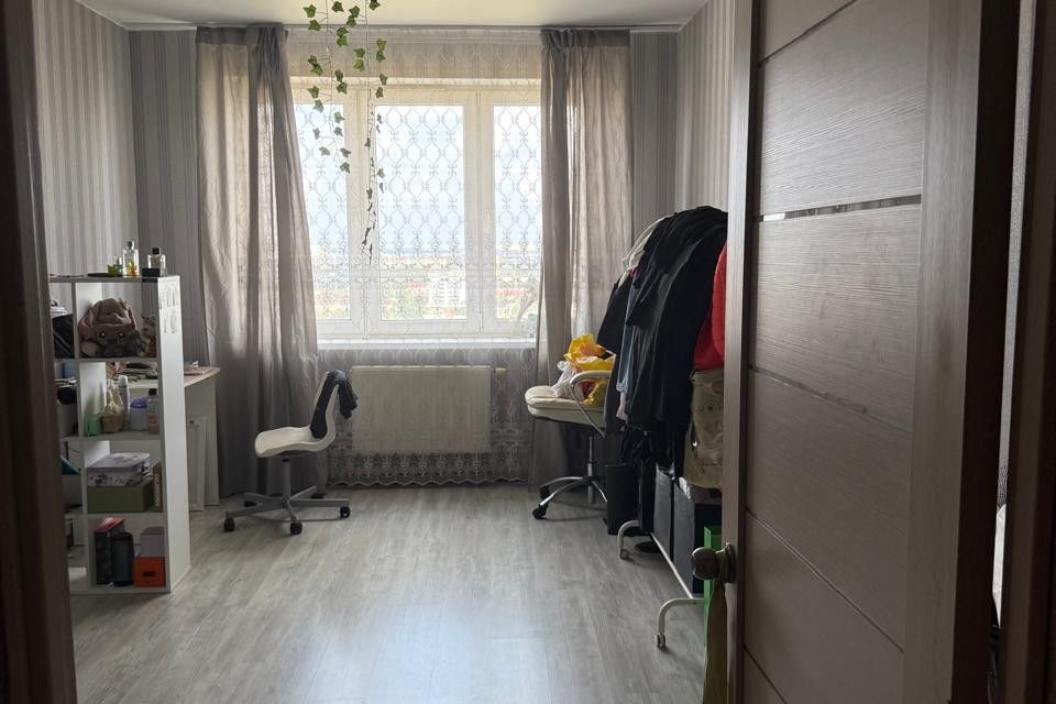 Продаётся 2-комнатная квартира, 66.7 м²