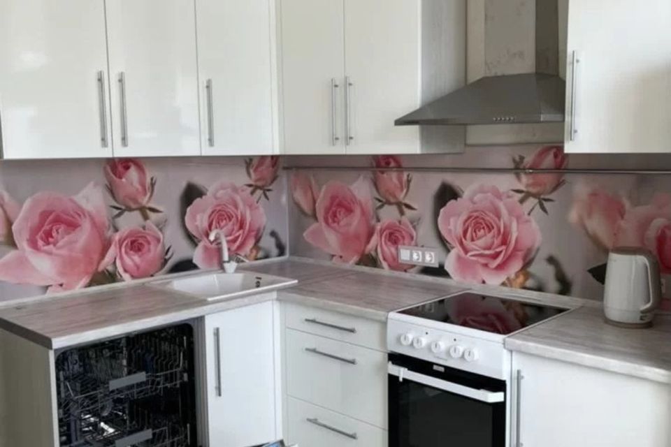 Продаётся 3-комнатная квартира, 72 м²