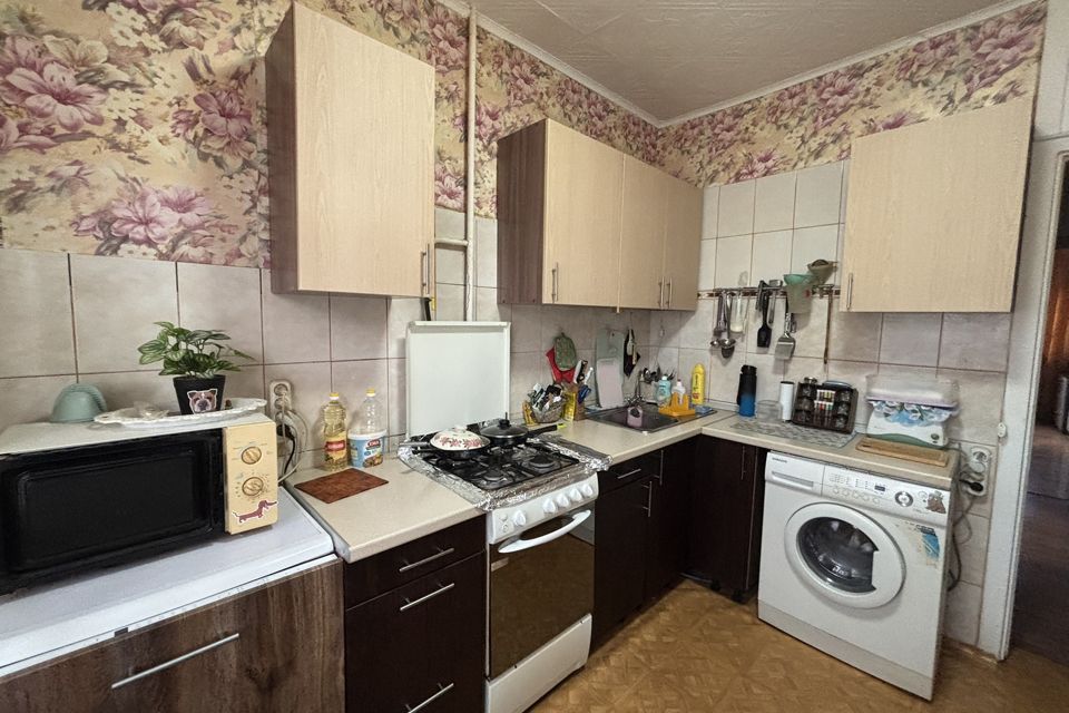 Продаётся 3-комнатная квартира, 60 м²