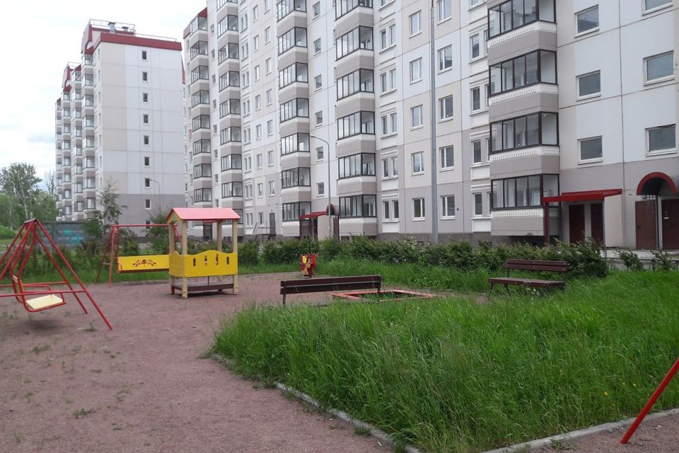 Продаётся 3-комнатная квартира, 77 м²