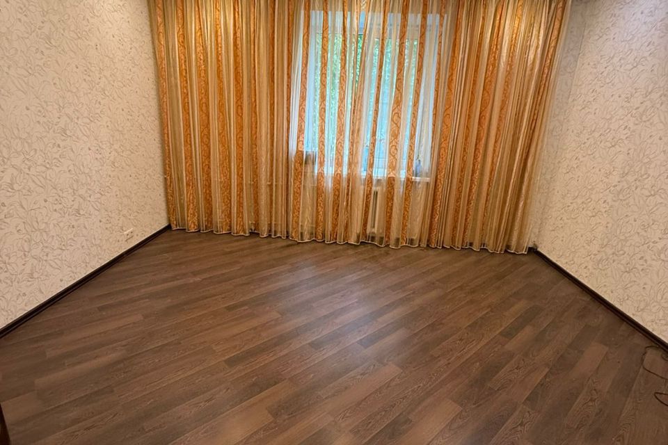 Продаётся 3-комнатная квартира, 74.9 м²