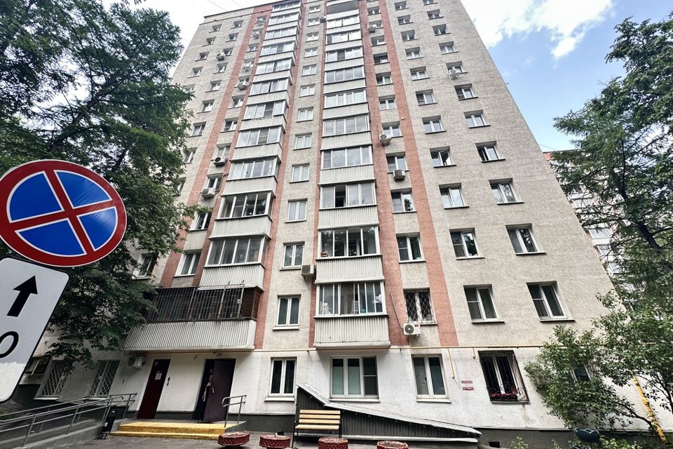 Продаётся 1-комнатная квартира, 30.4 м²