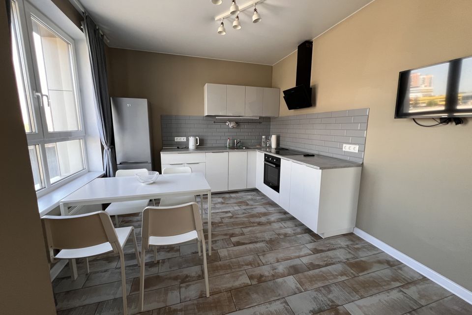 Продаётся 3-комнатная квартира, 63.5 м²