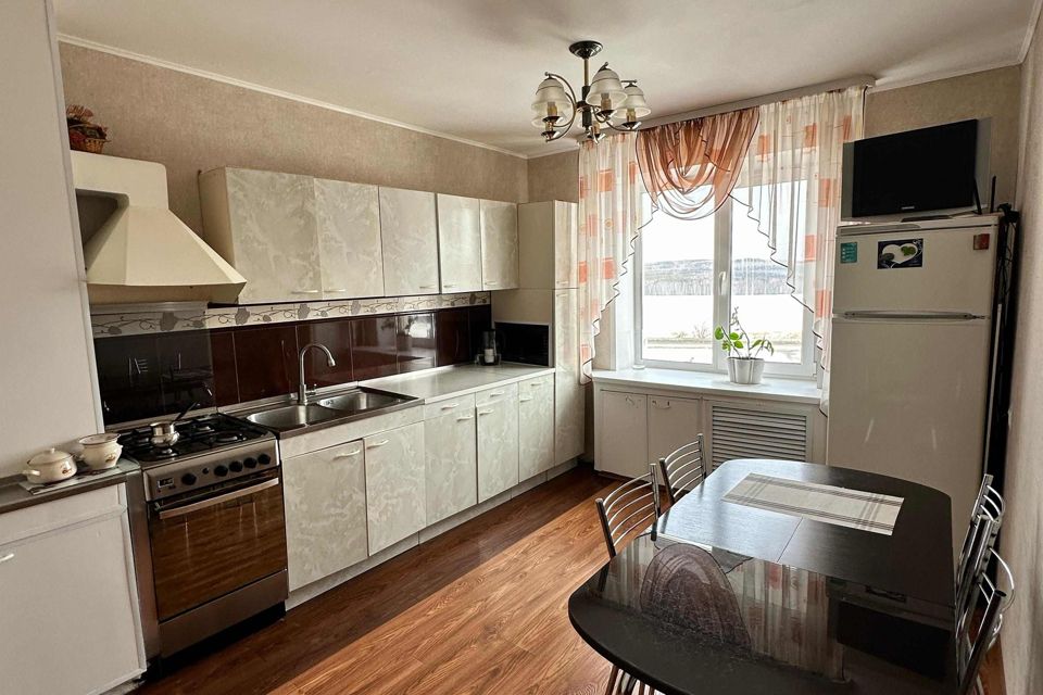 Продаётся 3-комнатная квартира, 65 м²