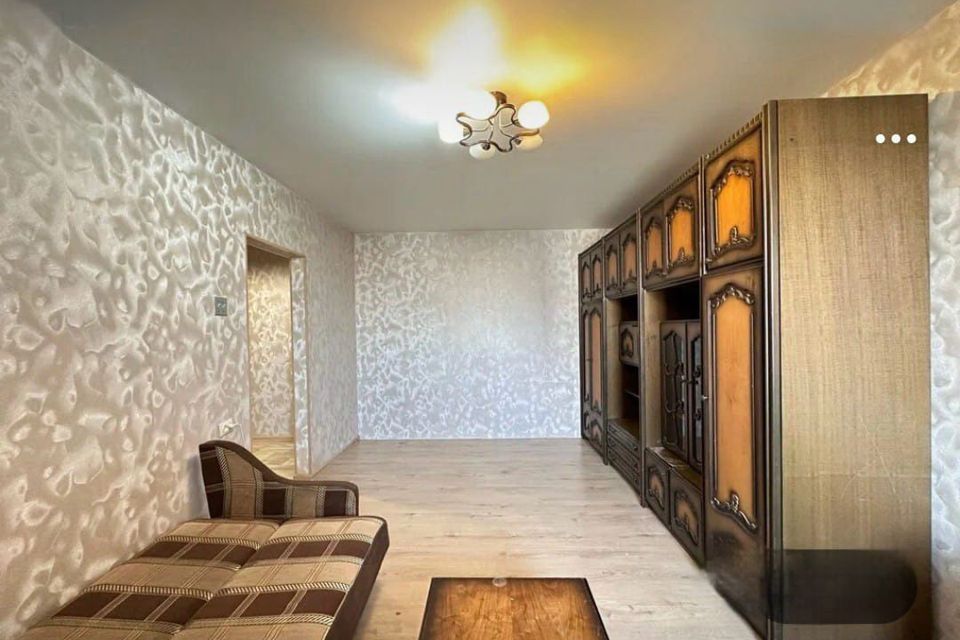 Продаётся 1-комнатная квартира, 38 м²