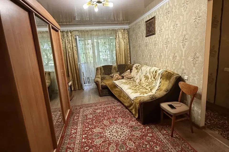 Продаётся 1-комнатная квартира, 32 м²