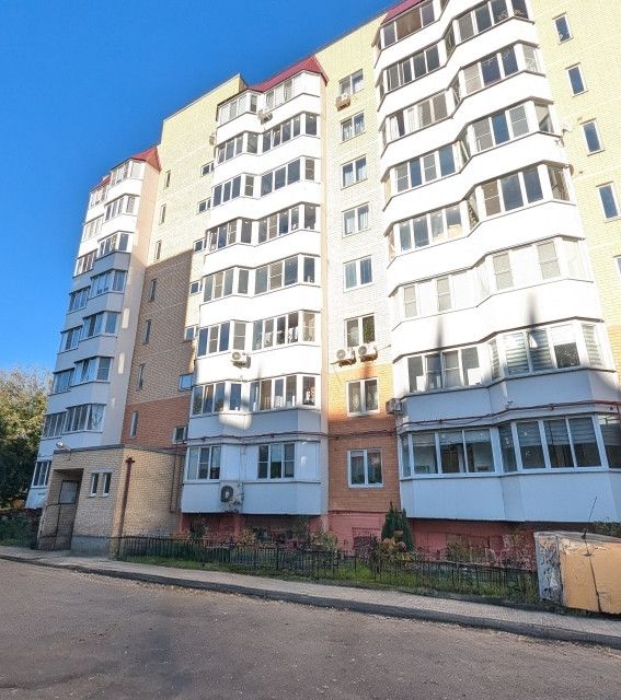 Продаётся 3-комнатная квартира, 76 м²