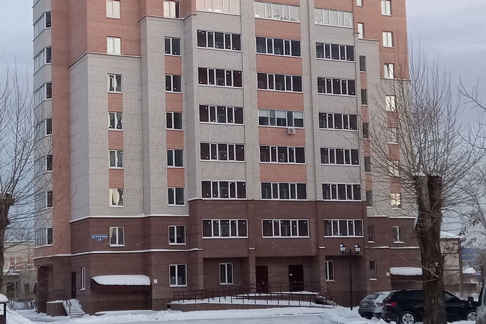 Продаётся 3-комнатная квартира, 103.2 м²